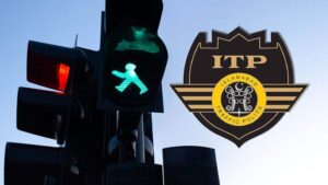 Islamabad traffic police misbehave