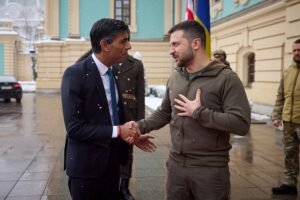 Sunak meets Zelenskyy