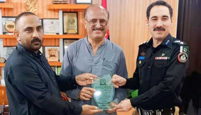 Inspector Esar Das Honored